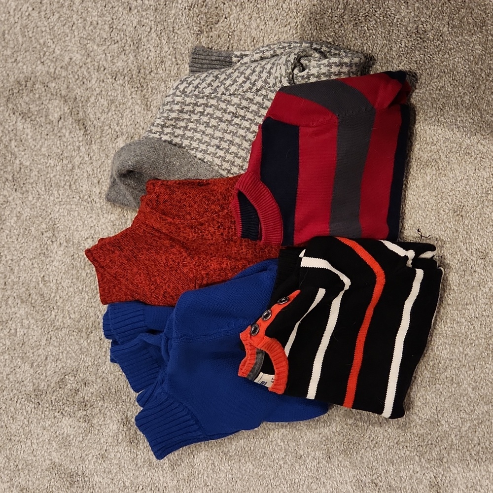 Bundle of 4t sweaters